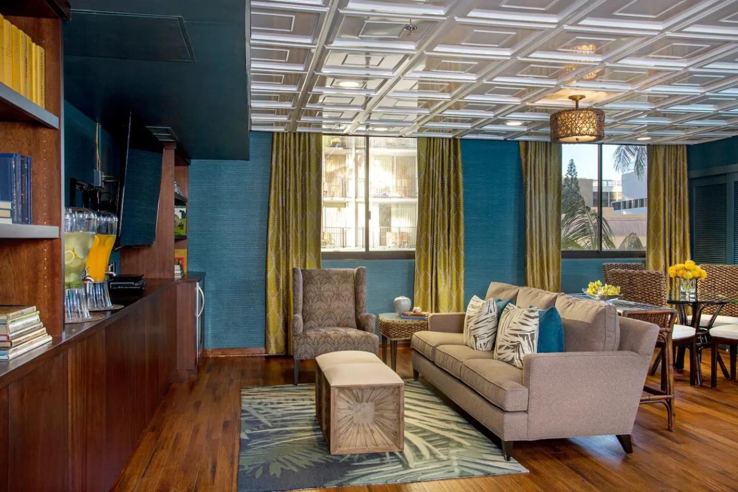 Luxury Oceanfront 2 Bedroom Apartment At Waikiki Beach Tower Honolulu Zewnętrze zdjęcie