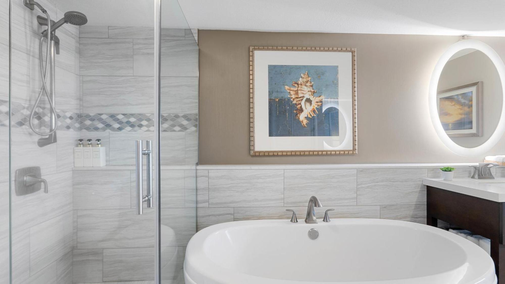 Luxury Oceanfront 2 Bedroom Apartment At Waikiki Beach Tower Honolulu Zewnętrze zdjęcie
